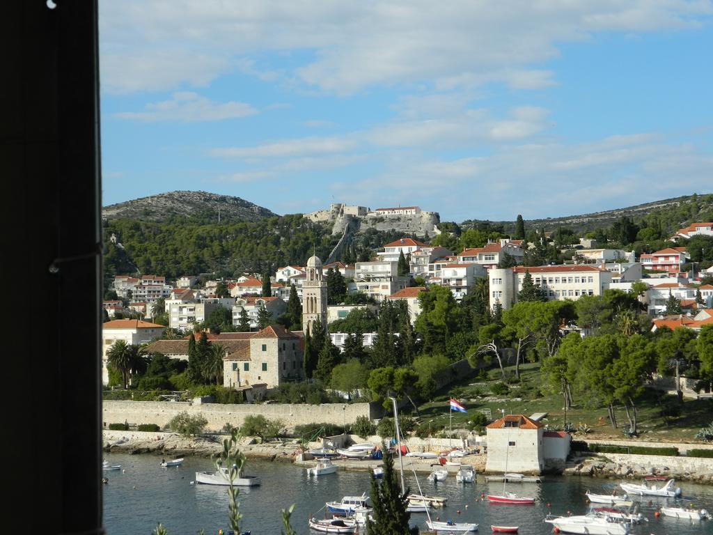 Seaview Guesthouse - Zf Hvar Χβαρ Δωμάτιο φωτογραφία