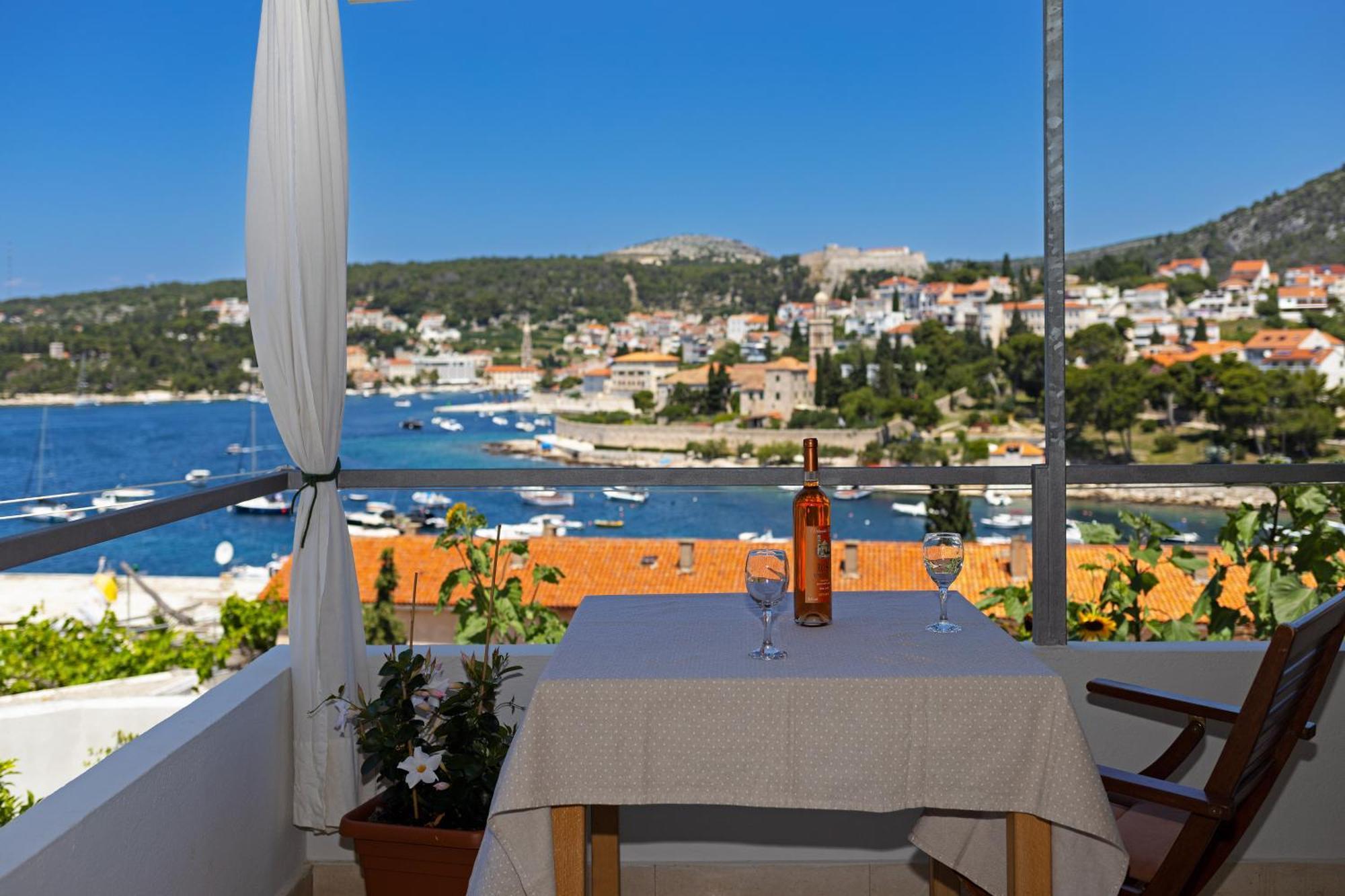 Seaview Guesthouse - Zf Hvar Χβαρ Εξωτερικό φωτογραφία