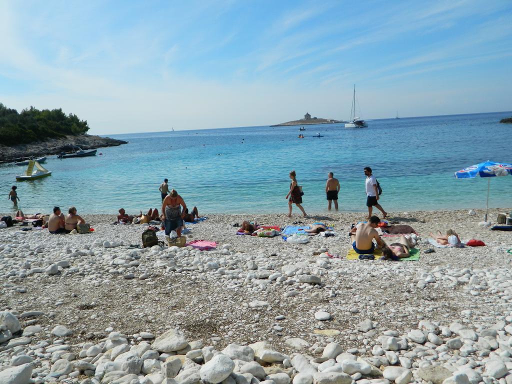 Seaview Guesthouse - Zf Hvar Χβαρ Εξωτερικό φωτογραφία