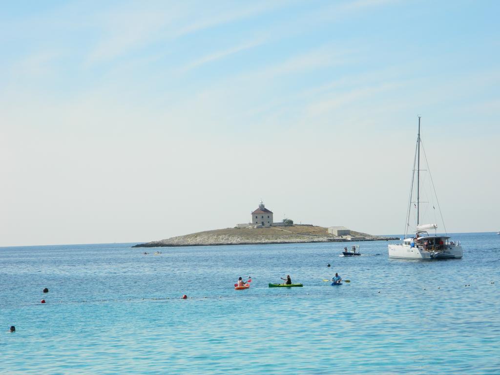 Seaview Guesthouse - Zf Hvar Χβαρ Εξωτερικό φωτογραφία
